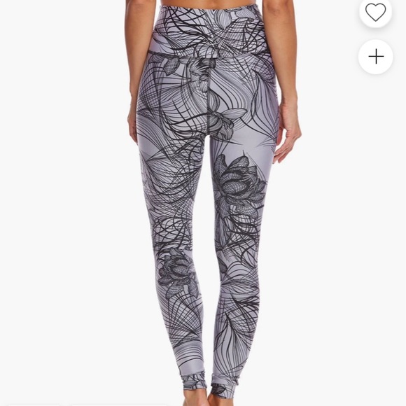 Beyond Yoga flip it and reverse it reversible leggings S black lotus - Picture 2 of 11